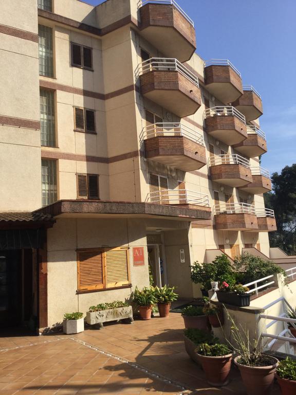 Apartamentos Eva Costa Brava Luaran gambar