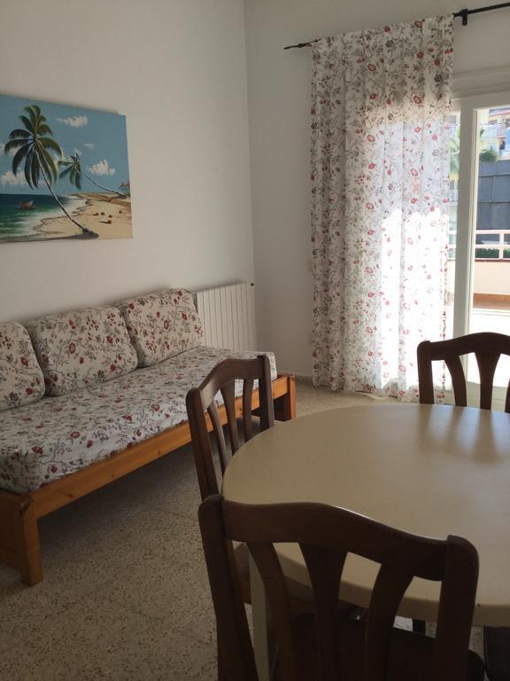 Apartamentos Eva Costa Brava Luaran gambar