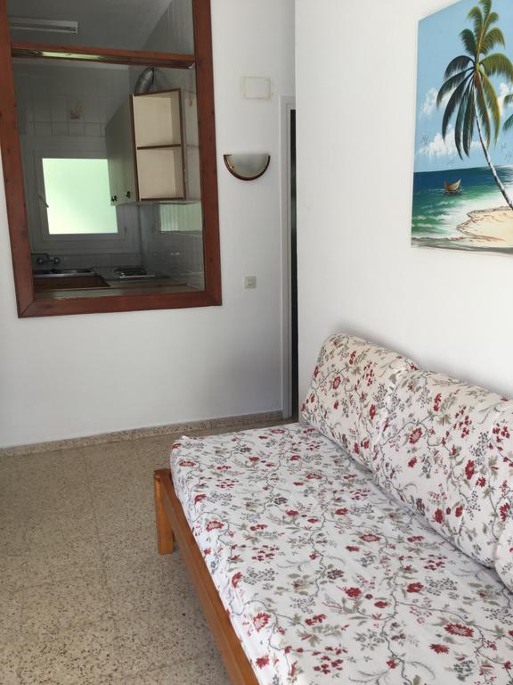 Apartamentos Eva Costa Brava Luaran gambar