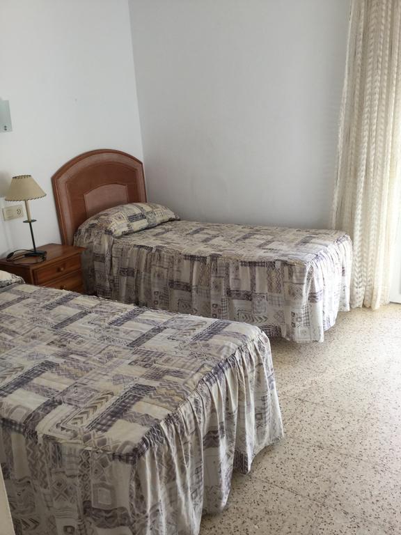 Apartamentos Eva Costa Brava Luaran gambar