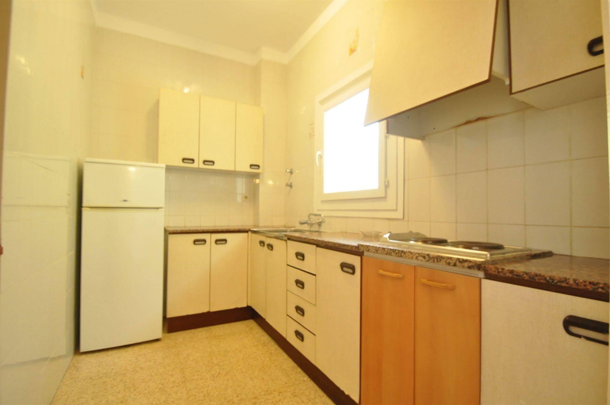 Apartamentos Eva Costa Brava Luaran gambar