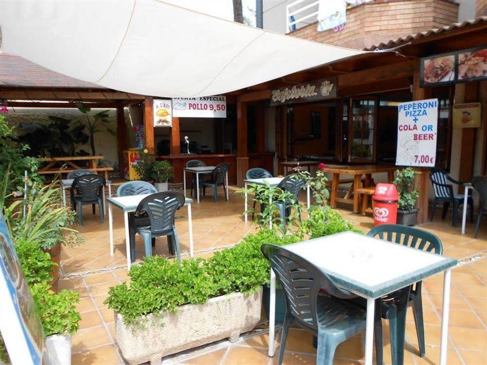 Apartamentos Eva Costa Brava Luaran gambar